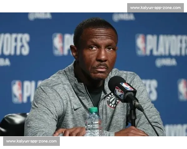 活塞青年军启航，凯西功勋卸任，新帅能否点燃希望